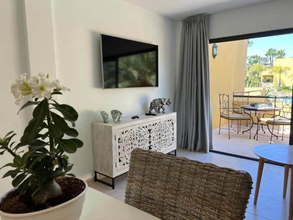 Atlantic Garden Andrew Apartments Pool Air Conditioning Коралео Екстериор снимка